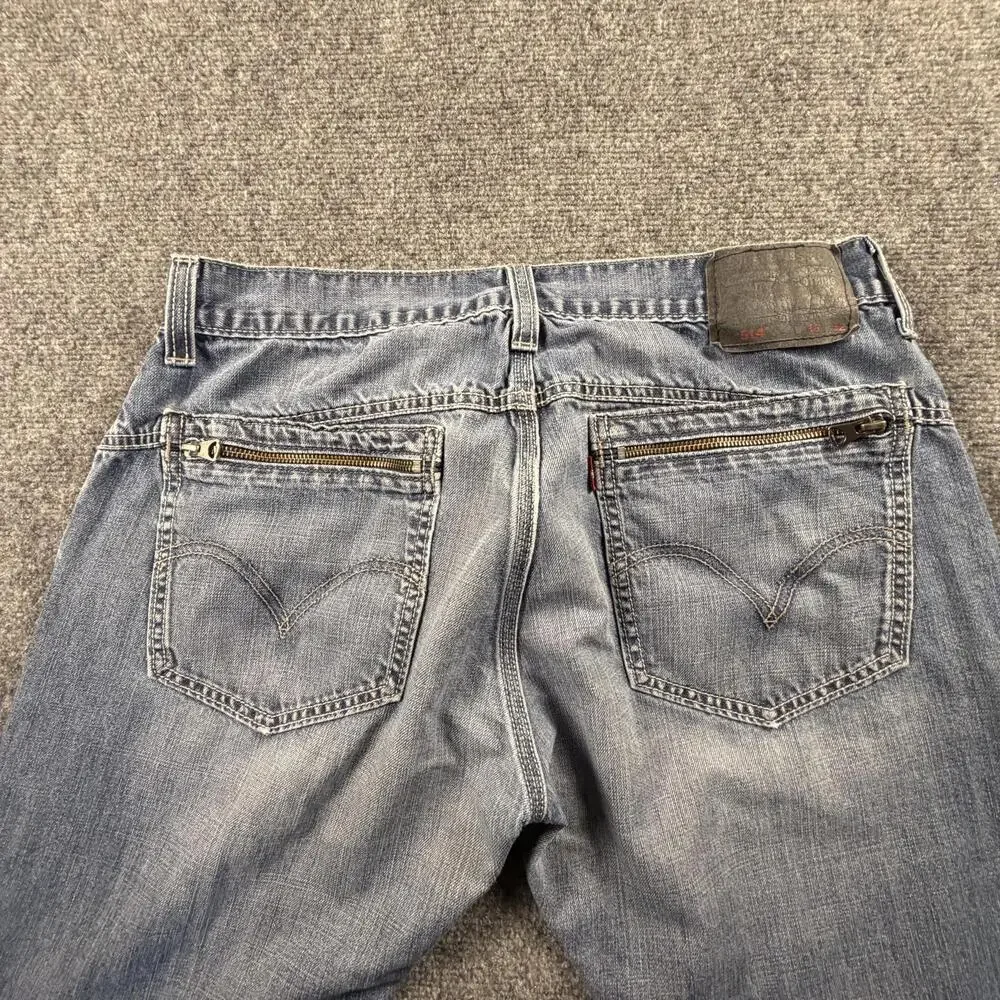 Levi's 514 Men's Jeans Size 36x32 Light Wash Denim #1002‎